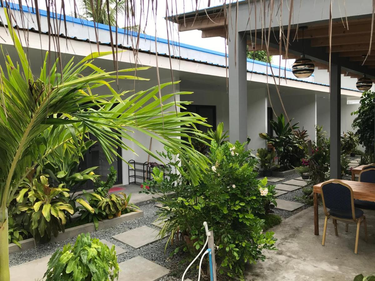 Royal Stay Inn Thoddoo Exterior photo